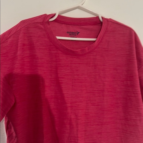 Old Navy tween Pink Boxy Crop T-Shirt - Picture 2 of 7